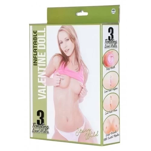 Lalka Stacy Wild Doll Squatting Position
