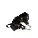 Kajdanki w formie mankietów z łańcuchem Bound Ribbon Wrist Cuffs