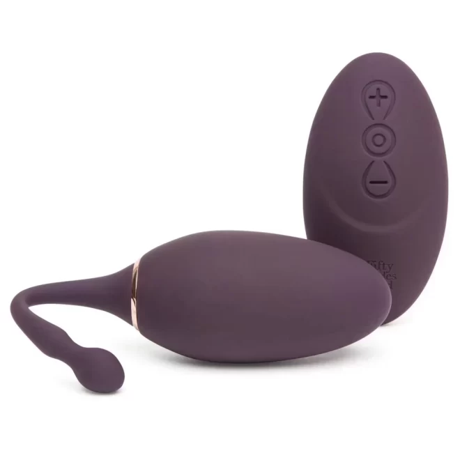Luksusowe jajeczko wibrujące Fifty Shades Freed I've Got You Rechargeable Remote Control Knicker Vibrator