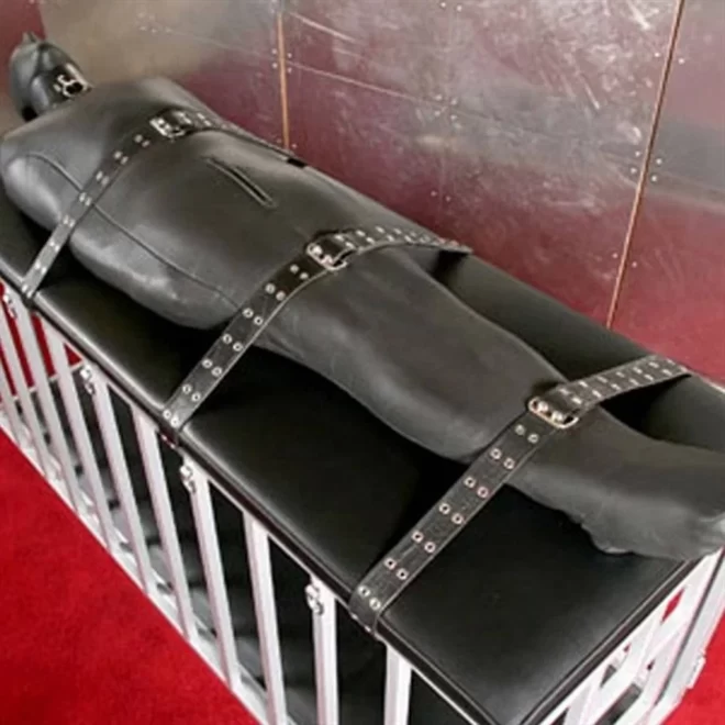 Neoprene body bag with hood large
