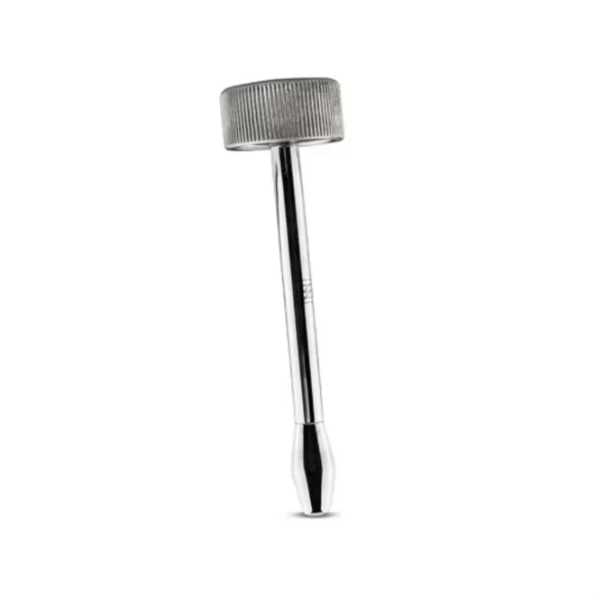 Vibrating dilator