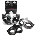 Masks on masquerade